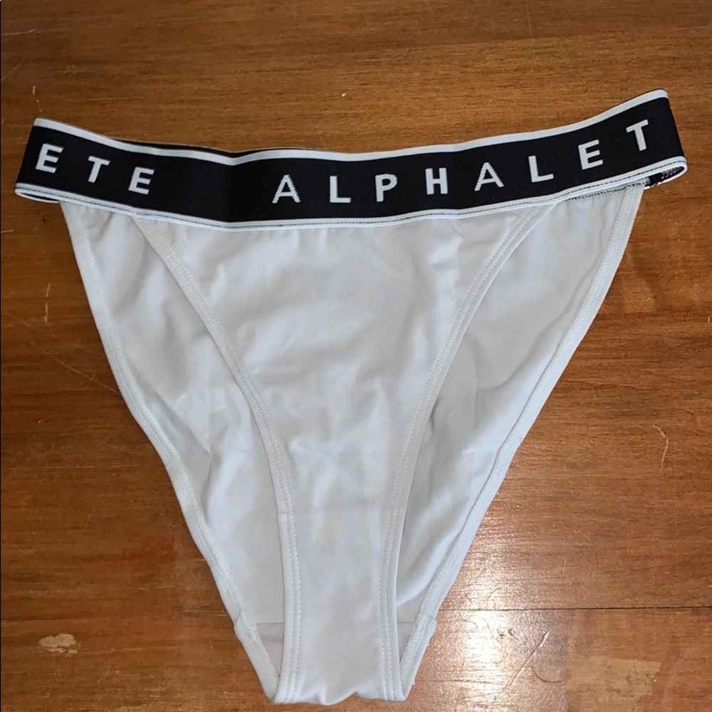 Alphalete Underwear Size Small